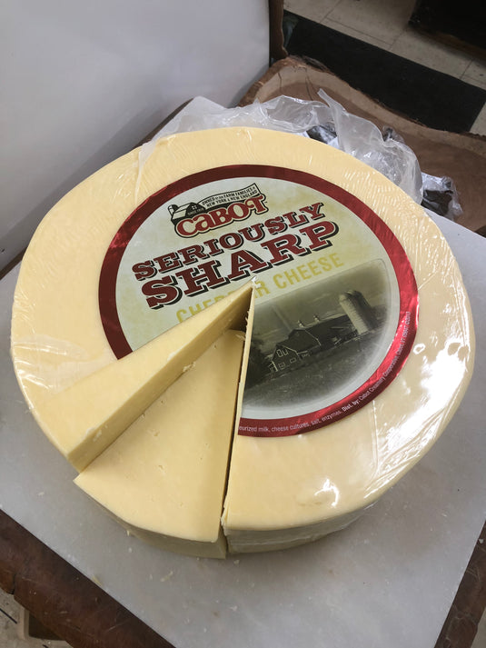 Cabot Vermont Seriously Sharp Cheddar