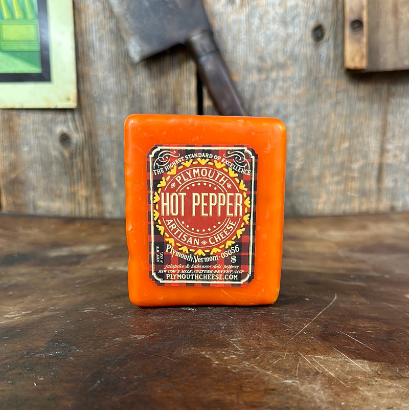 Load image into Gallery viewer, Vermont Plymouth Hot Pepper Cheese
